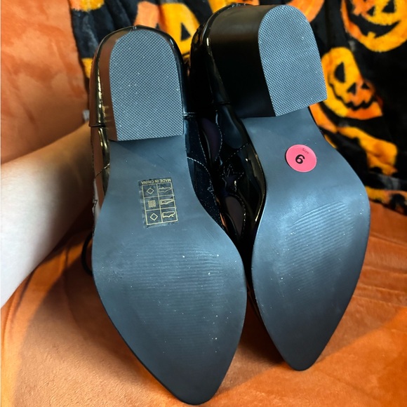 Y.R.U Aura Reflective Boots - Picture 2 of 5